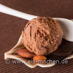 Eis-Rezept: Mandel-Schokoladen-Eis selbst machen